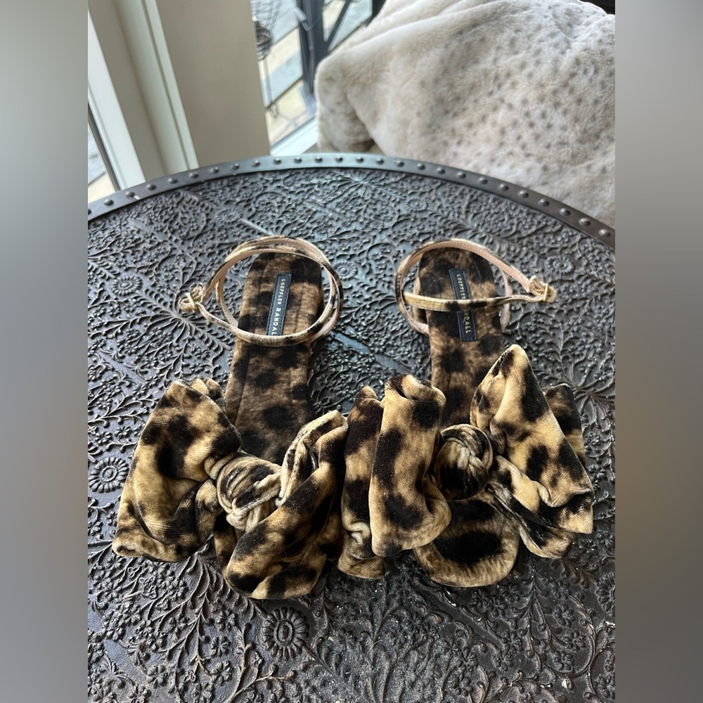 NEW LOEFFLER RANDALL CARMEN BOW SANDALS IN ANIMAL PRINT VELVET 6 - Picture 8 of 10